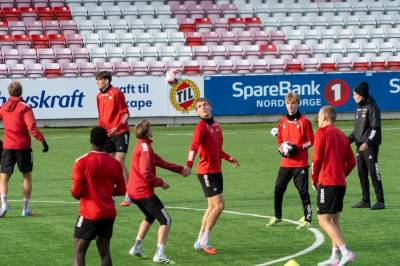 Stiller spørsmål ved TIL-troppen før sesongstart