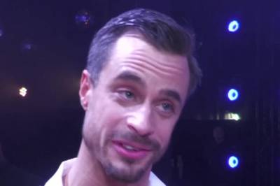 Blir ordknapp av date-spørsmål: – Mye å ta inn