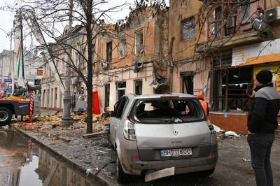 Minst fire drept i russiske angrep, ifølge ukrainske myndigheter