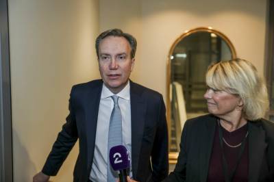 Møtte Epstein: – Jeg skulle ikke svart usant