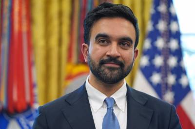 Hvem ble nylig første muslimske borgermester i New York?