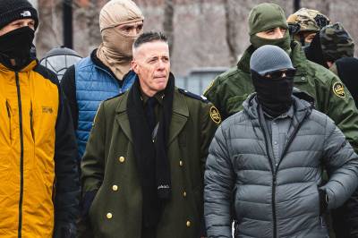 Gregory Bovino og frakken hans er blitt symboler på Trumps aksjoner 