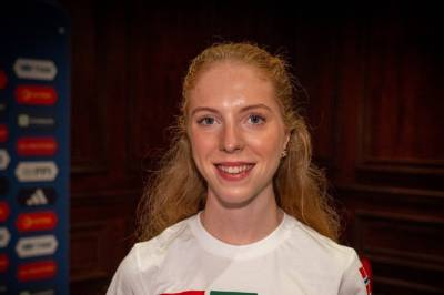 Medisinstudent Andrea (20) forskar på seg sjølv: Det har sendt ho til EM