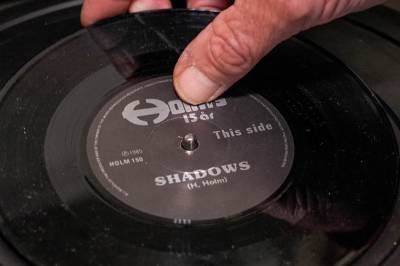 Superstjerne sampler glemt Bergens-låt
