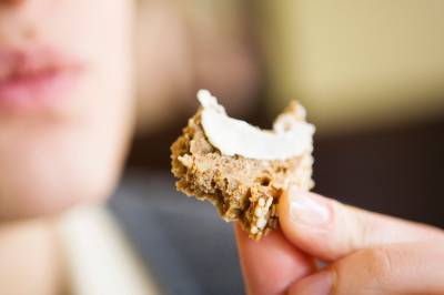 Ekspert: Slik spiser du mer mat, men går ned i vekt