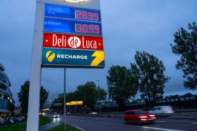 Derfor stiger dieselprisene mer enn oljeprisen