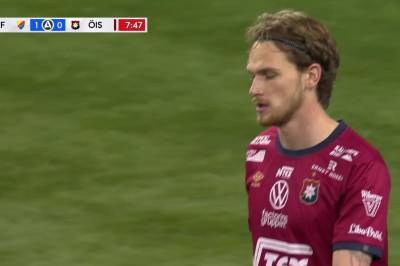 Jeppe Okkels setter 1-0 mot Örgryte