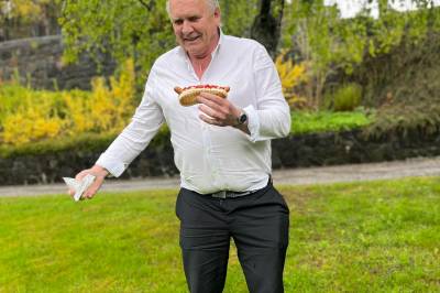 Pølseelskar Tore (65) klar for 17. mai: - Har ete rundt 60.000 pølser