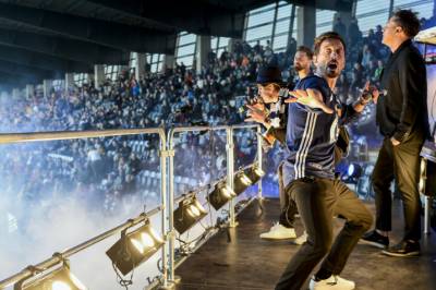 Vaskedama får meldinger