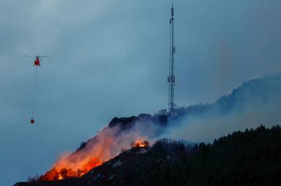 Forlenger oppholds- og ferdselsforbud etter Ålesund-brannen