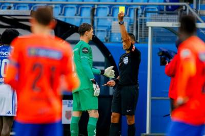 Aalesund sjokkerte Molde på bortebane – keeper slapp rødt kort etter VAR-sjekk