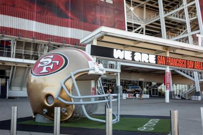 Jed York, eier av NFL-laget San Francisco 49ers samt Leeds United og Rangers, er arrestert for å ha forsøkt å kjøpe seksuelle tjenester