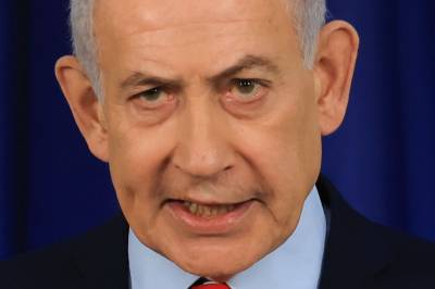 Israel trosser USA - fortsetter angrepene og okkupasjonen av Sør-Libanon