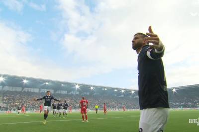 Tripic med to assist da Viking slo Brann