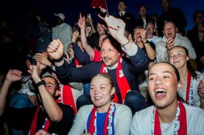 Kronprinsen reiser til Miami for å se kvartfinalen i VM