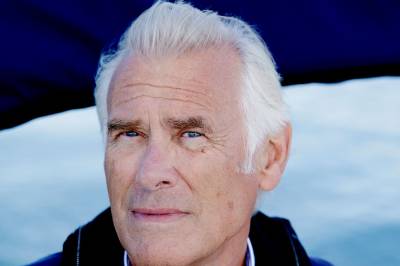 Lege tror Holberg manglet testikler