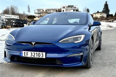 Tesla legger ned Tesla Model S og Model X