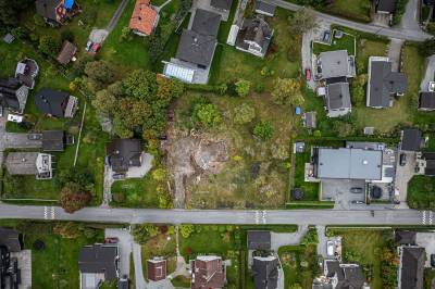 Åpner uavhengig gransking etter dobbelt­drapet i Ski