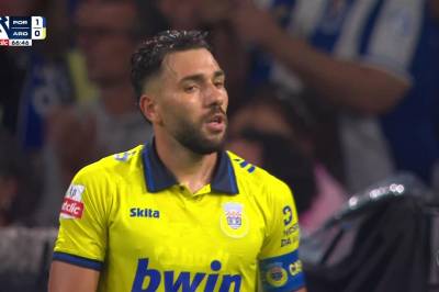 William Gomes setter 1-0 mot Arouca