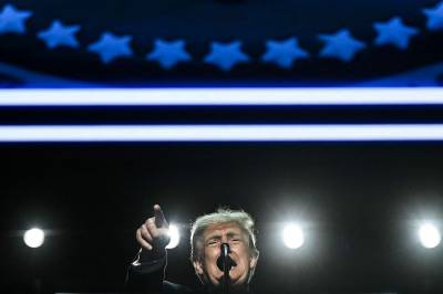 Presset Trump lover amerikanere «en neve dollars» – på én betingelse