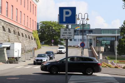 Jo, parkering er eit problem. Her er nokre løysingar