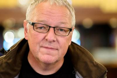 Mye folkelig offentlighet dør med forfatterne