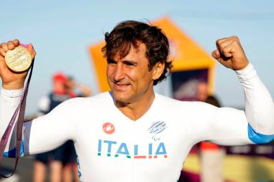 Tidligere Formel 1-fører Alessandro Zanardi er død
