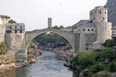 I hvilken by  finner vi denne berømte broen?