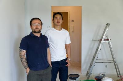 Aksel og Phillip har tjent millioner på boligflipping: Dette ser de etter