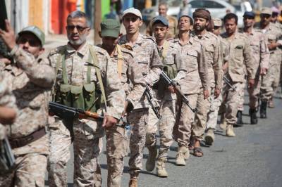 Houthi-militsen nærmer seg kontroll over «porten til Rødehavet»