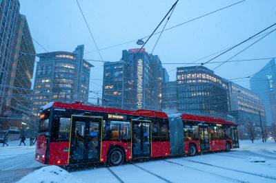 Månedskortet kan snart bli 100 kroner billigere