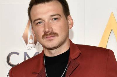 Opprørt Morgan Wallen veltet pianoet på scenen