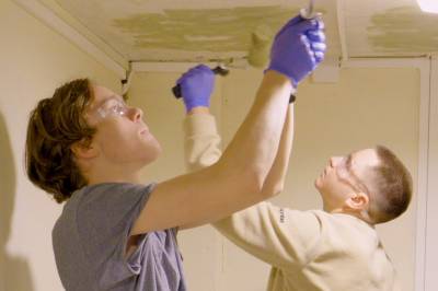 Ungdommane lagar sin eigen fritidsklubb