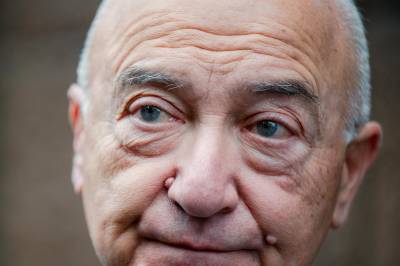 Hva er det som har skjedd med ham?