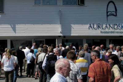 Norges siste: Blør millioner