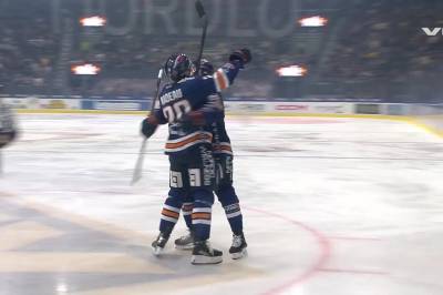 Olivier Nadeau med mål mot HV71