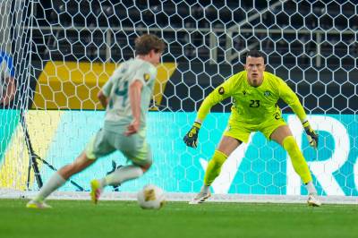 En av Norges mulige VM-rivaler forsvinner i natt