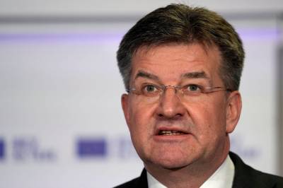 Slovakias sikkerhetsrådgiver trekker seg grunnet Epstein-forbindelser