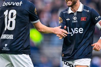 Tripic herjet som servitør – Viking vant vestlandsderbyet 