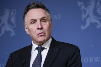 Forsvarsminister i ilden på Stortinget