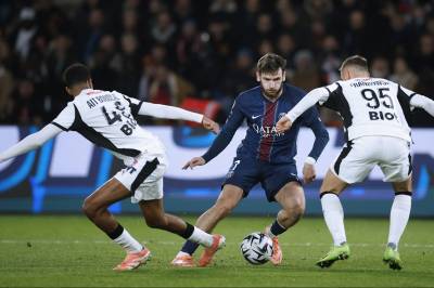 Paris Saint-Germain - Paris FC