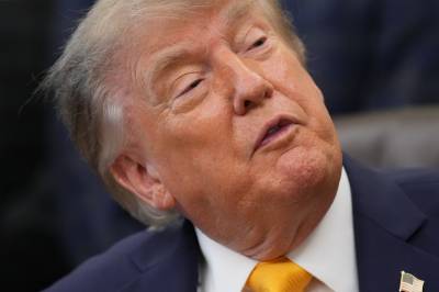 Trump sier USA snart kan angripe iransk atomanlegg