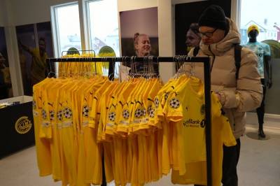 Glimt mer populær enn noen gang, og sivile kan bli politietterforskere i Vesterålen