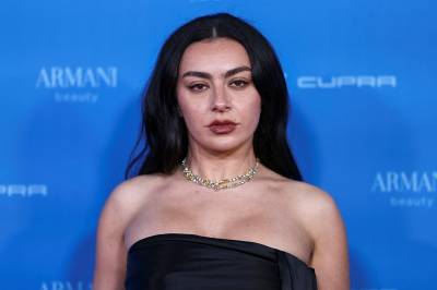 Nytt fra Charli xcx: Når soundtracket er bedre enn filmen