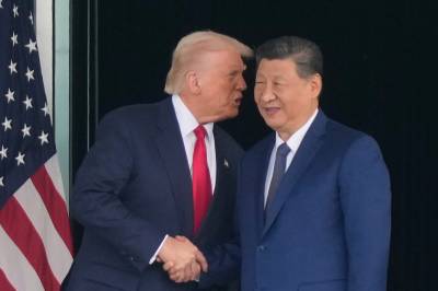 Politico: Trump reiser til Kina i april