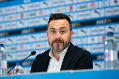 Marseille-manager Roberto De Zerbi forlater jobben frivillig etter 5-0-tap i Le Classsique