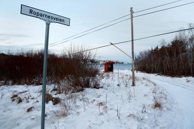 Luftkabler henger og slenger på Glasøya
