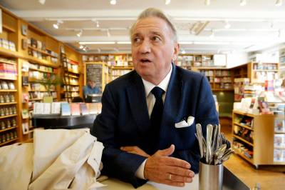 Etterforsker visumbistand: «Skriv ut dette anbefalings­brevet»