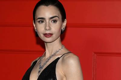 Lily Collins fikk forlovelsesringen tilbake etter tre år