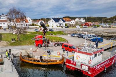 – Nå blir det spennende å se hvor mye vann den tar inn
